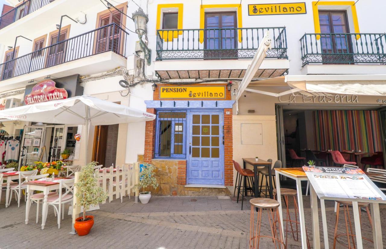Pensión Sevillano Nerja Exterior foto